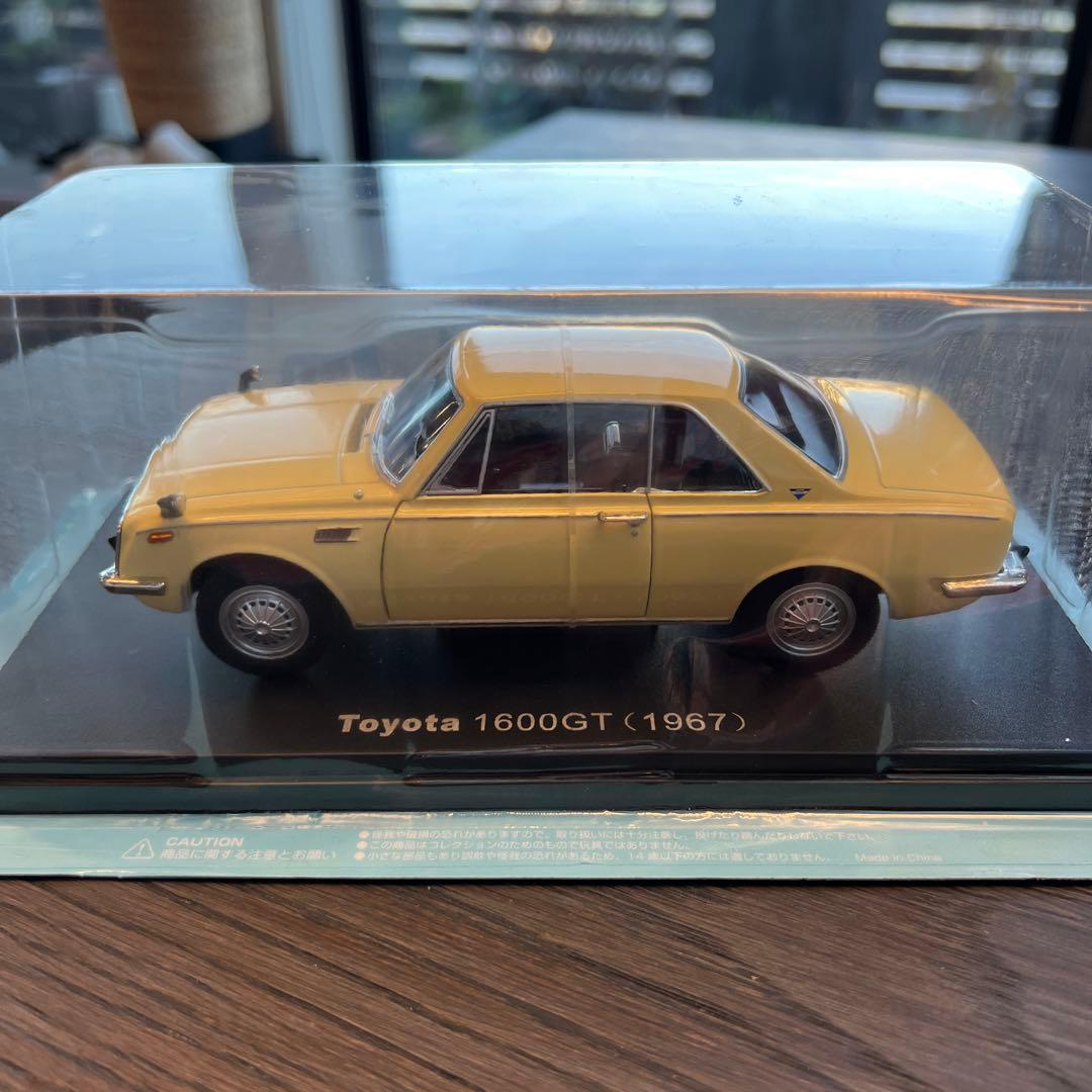 dトヨタ 1600GT (1967) 1/24 ミニカー
