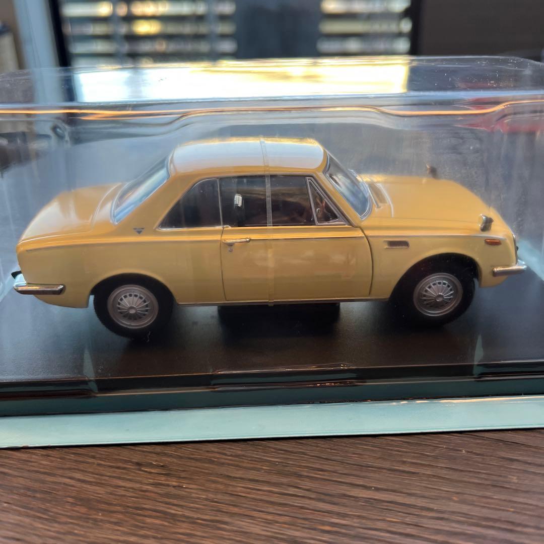 dトヨタ 1600GT (1967) 1/24 ミニカー