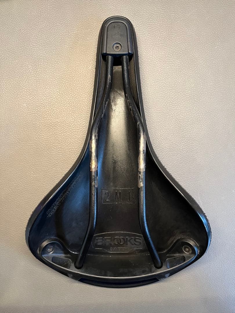 BROOKS ブルックス サドル　C17 カンビウムブラック
