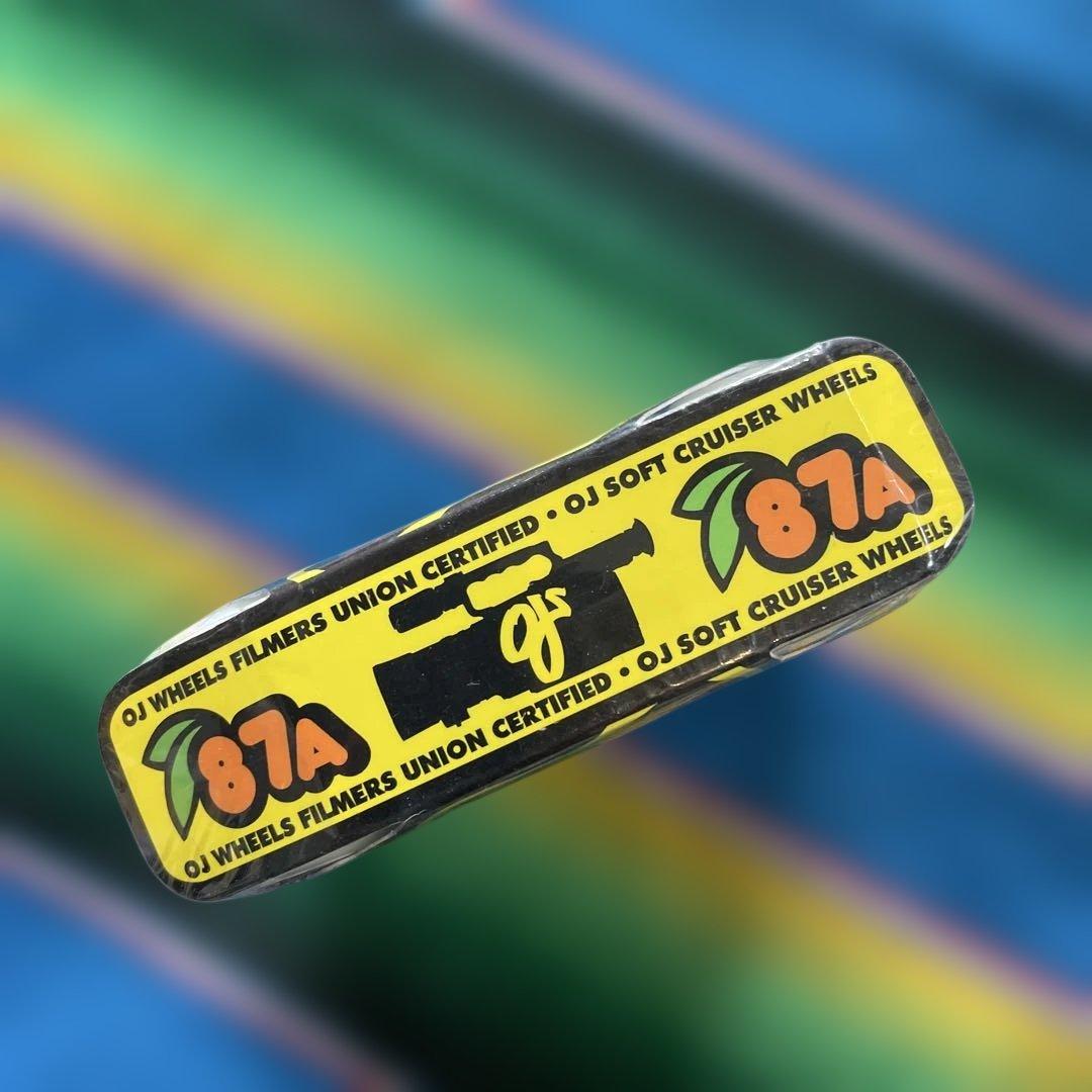 スケートボード OJ WHEELS Plain Janes Keyframe 56mm 87A