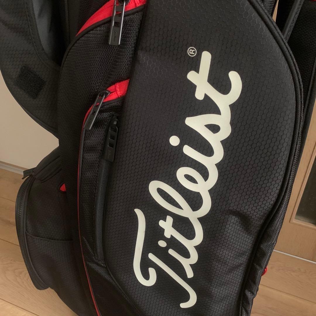 美品Titleist キャディバッグ 15分割 TB22CT8 10型 ブラック