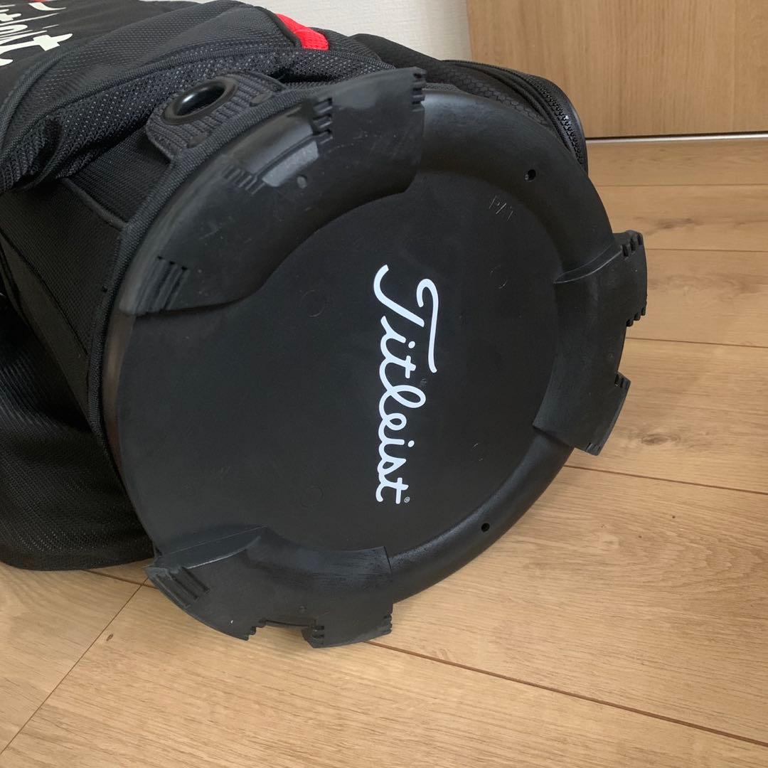 美品Titleist キャディバッグ 15分割 TB22CT8 10型 ブラック