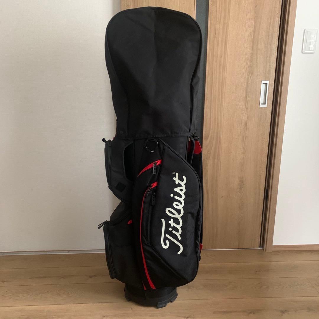 美品Titleist キャディバッグ 15分割 TB22CT8 10型 ブラック
