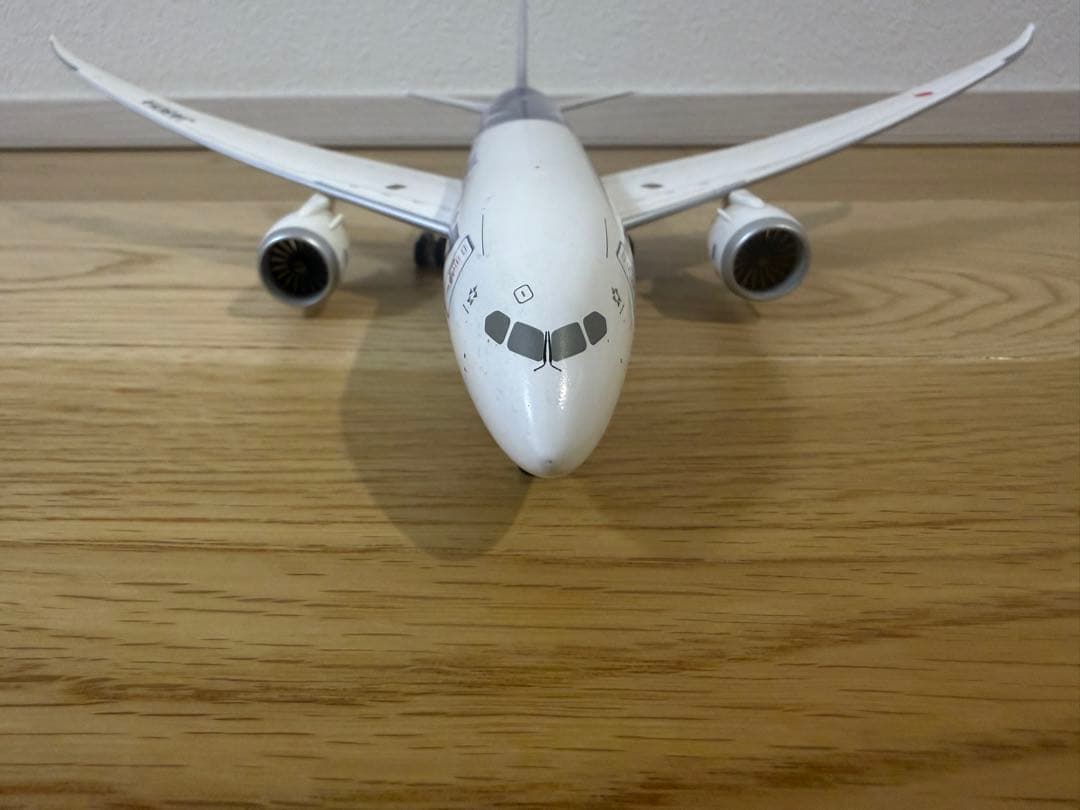 ⭐︎ ANA Boeing 787-8 JA801A 1:200 中古　⭐︎
