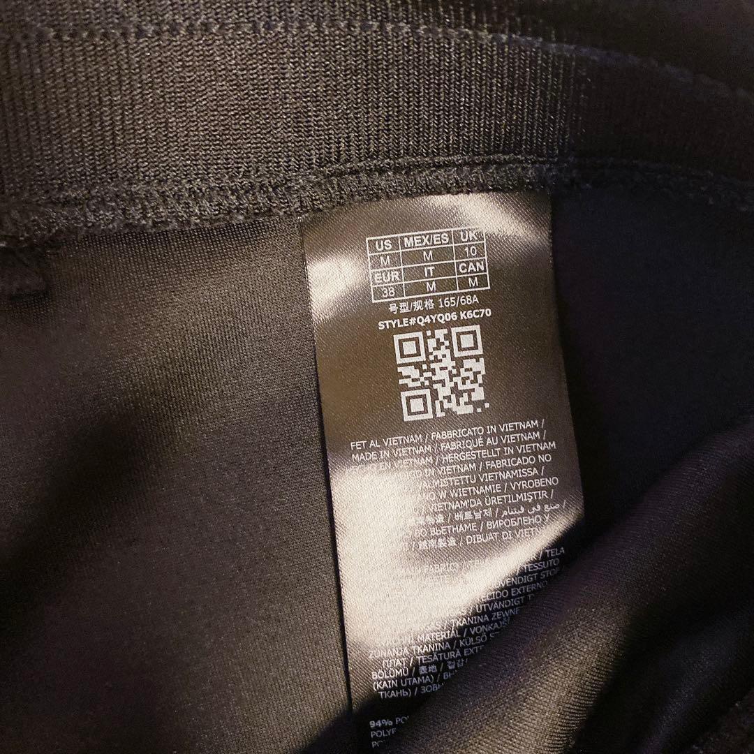 GUESS セットアップ M/L 黒 サイドライン ジャージ上下