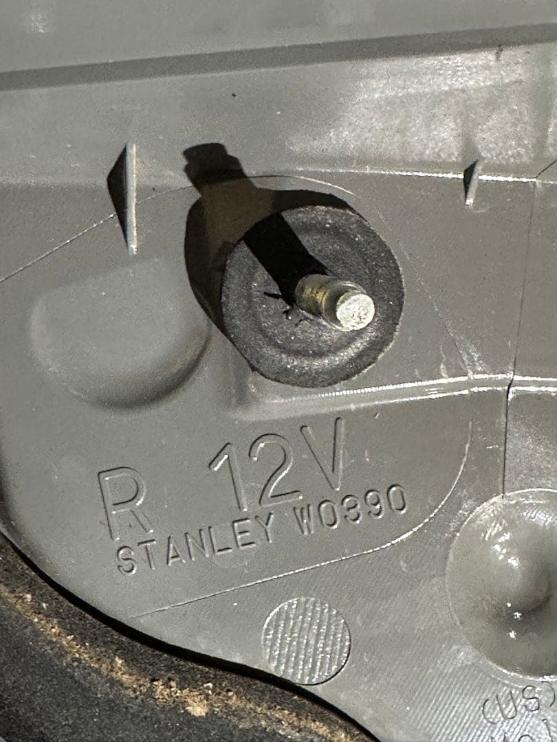 プリウス30前期 純正テール 左右 STANLEY