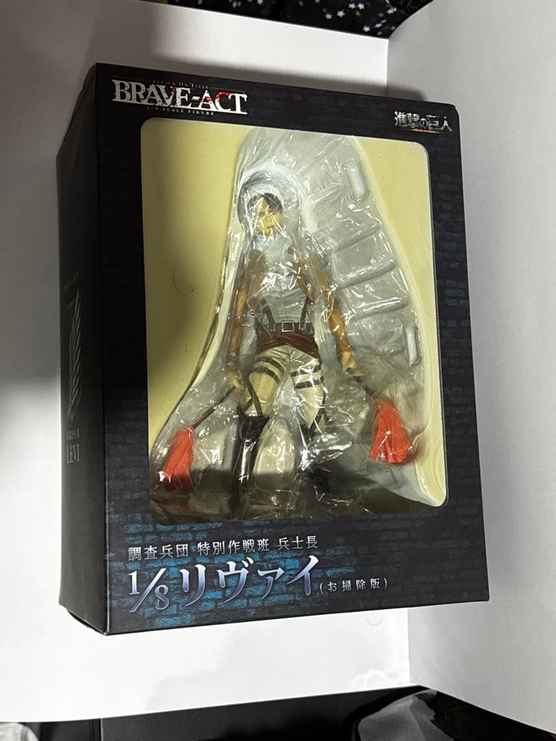 （未開封）BRAVE ACT 1/8 リヴァイ フィギュア　千値練　進撃の巨人