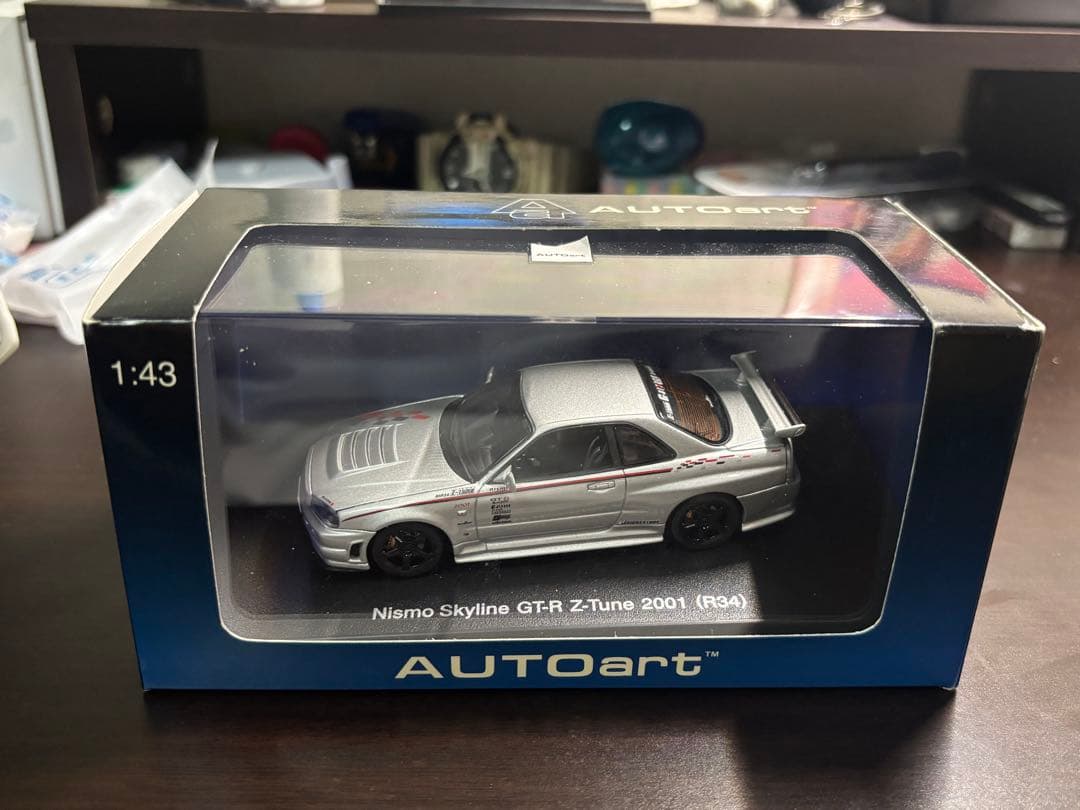 オートアート1/43 日産ニスモスカイラインGT-R Zチューンプロト2001