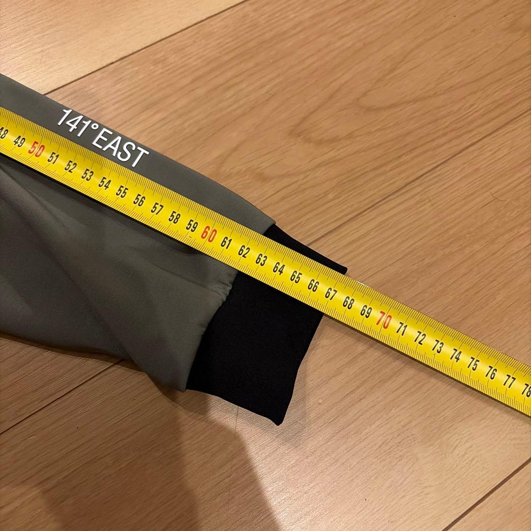 unitemnt オリーブグリーン ハイネックセーター