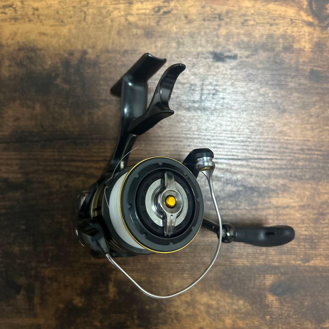 SHIMANO BB-X 23DESPINA C3000DXG スピニングリール