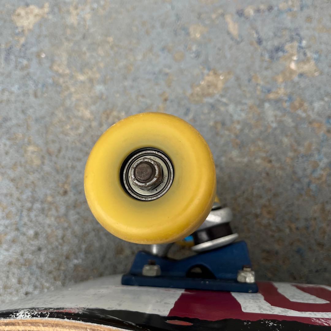 スケートボード LURKVILLE SKATEBOARDS