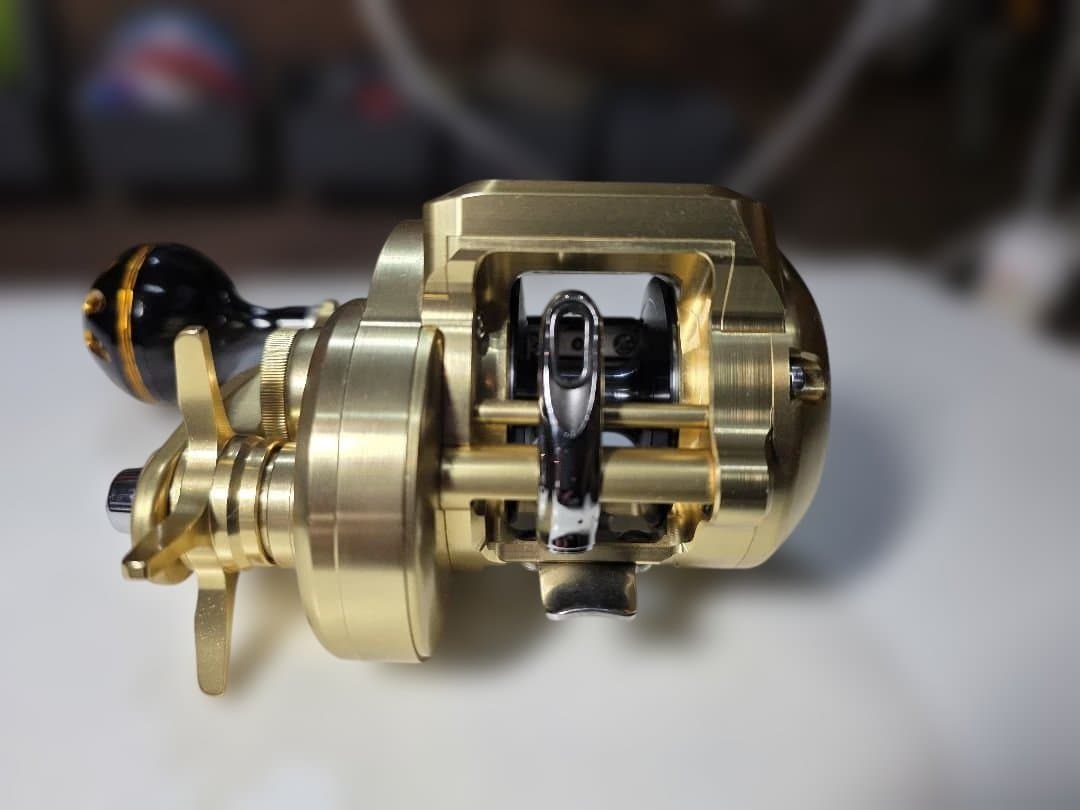 リール SHIMANO OCEA CONQUEST CT 300HG