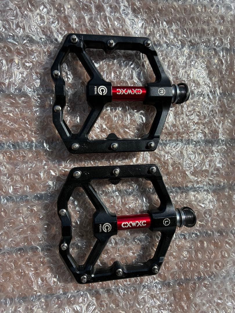 【直接引き取り限定】カノーバー （CANOVER）ネロ ロードバイク