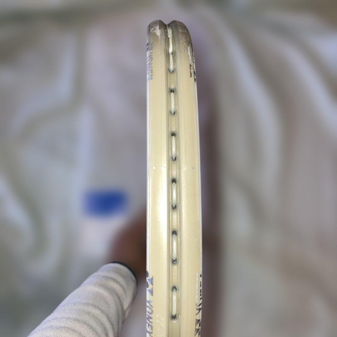 【美品】YONEX VCORE 100 テニスラケット