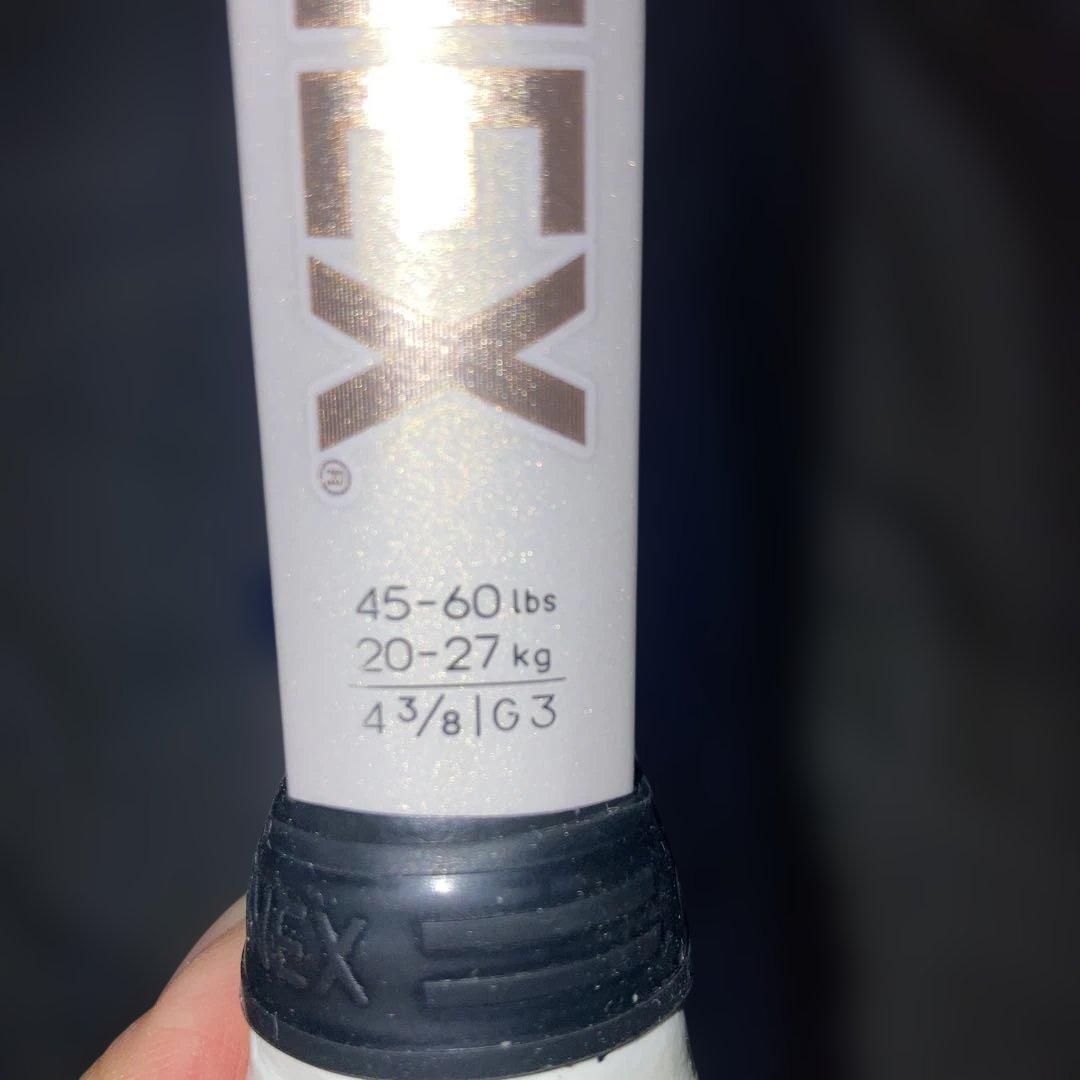 【美品】YONEX VCORE 100 テニスラケット