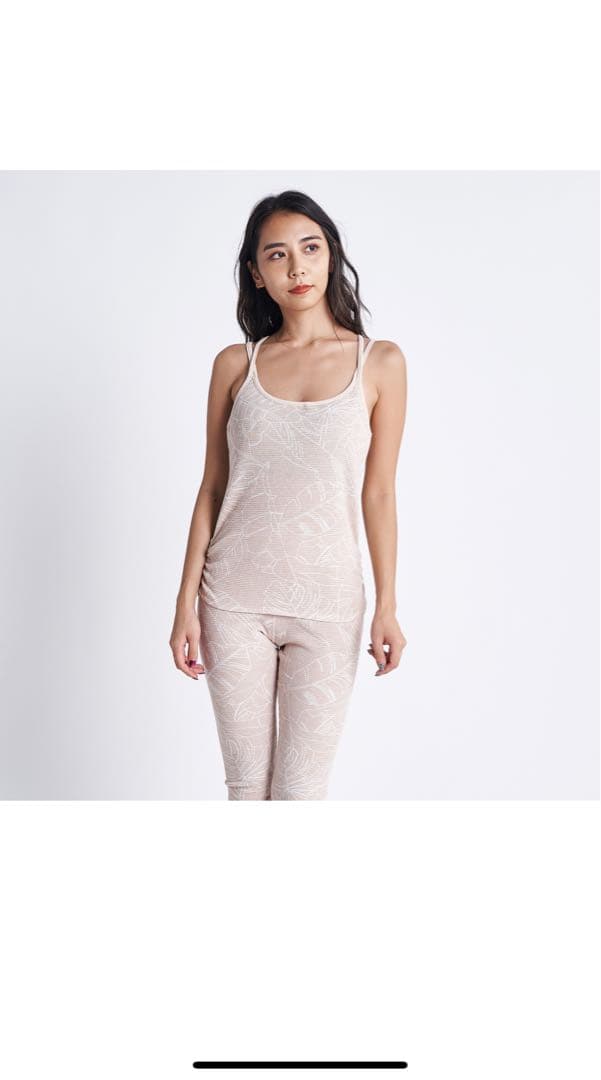 【新品未使用】RoxyレディースUVカットブラタンク＋パンツ ウエア上下、L