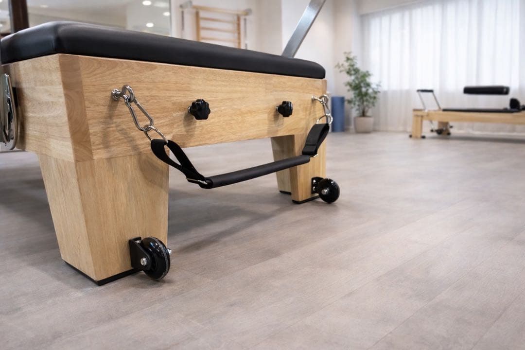 【新品】ピラティスリフォーマー 送料込 業務用 自宅可
