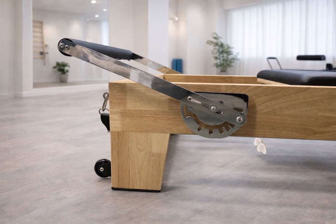 【新品】ピラティスリフォーマー 送料込 業務用 自宅可