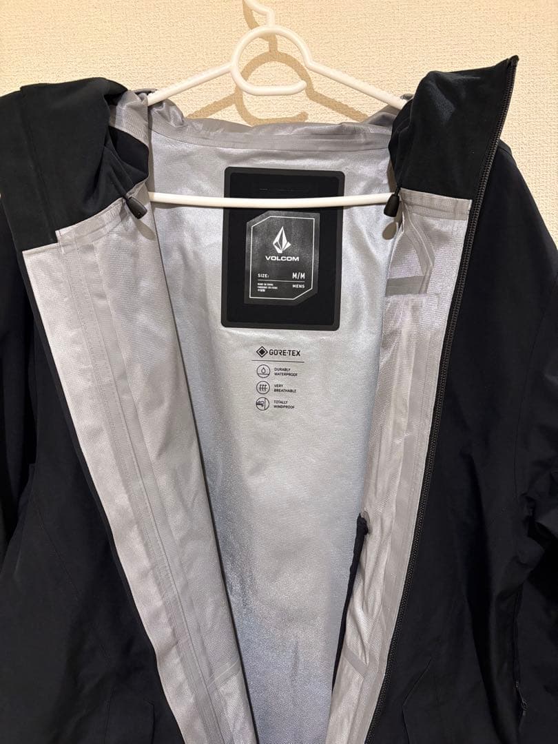 VOLCOM GORE-TEX 2025年モデル　新品未使用　　ジャケット