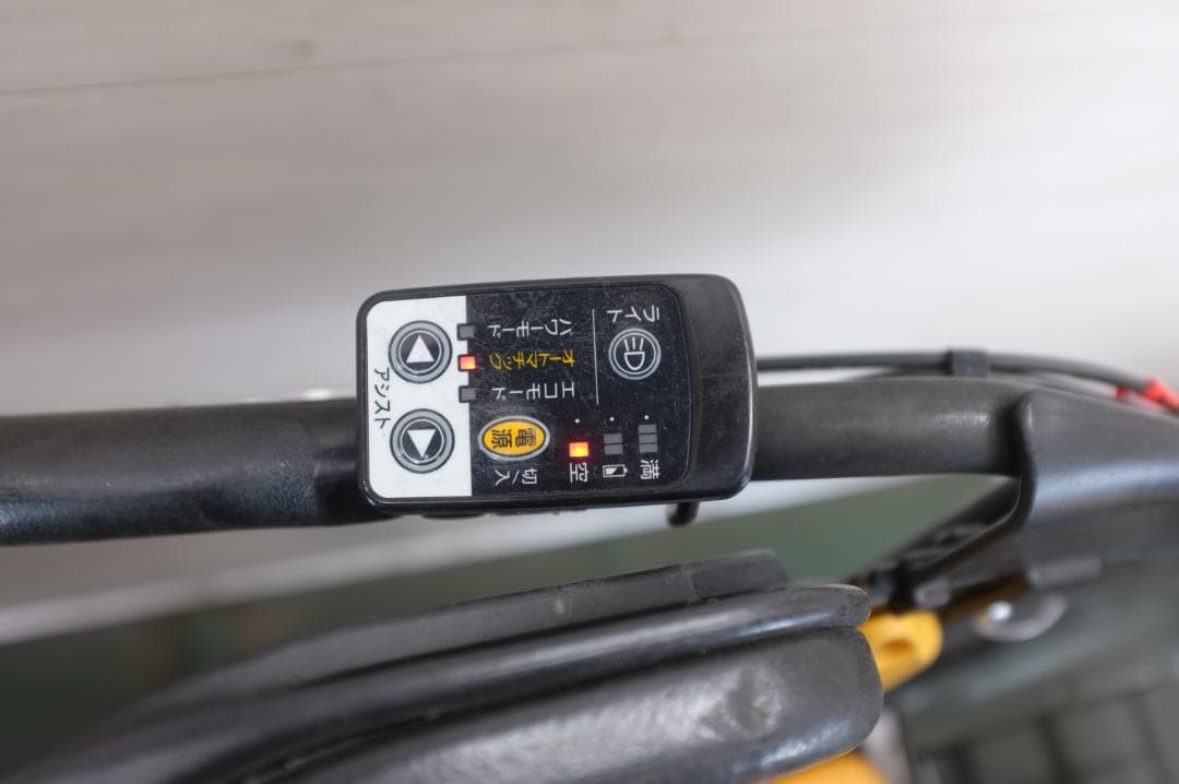 電動自転車 パナソニック　 20インチ 3段変速 8.9Ah　充電器有