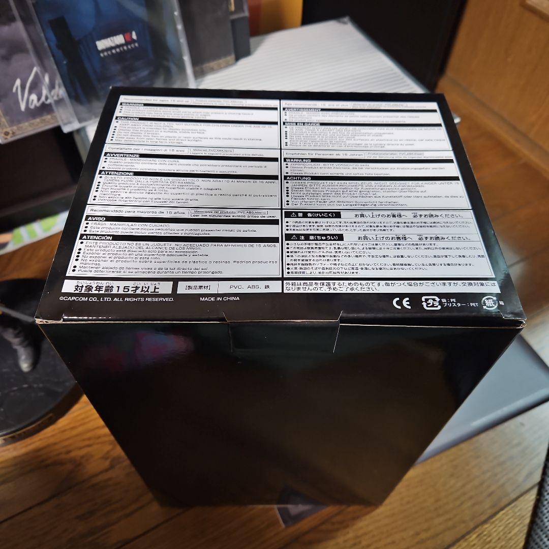 バイオハザード RE:4 レオン S ケネディ フィギュア