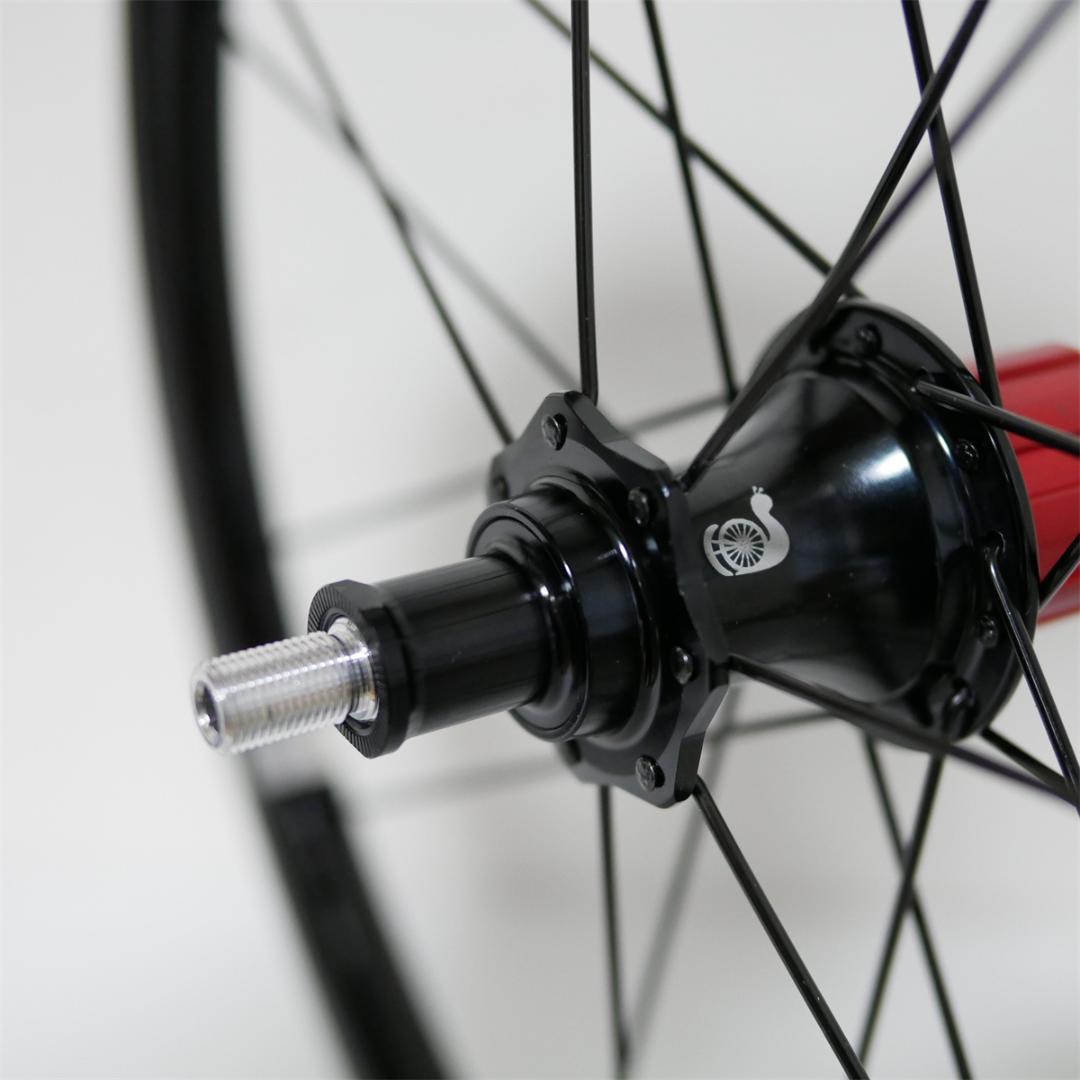BROMPTON 2-7速用　フルーブラック　超軽量910グラム　ホイールセット