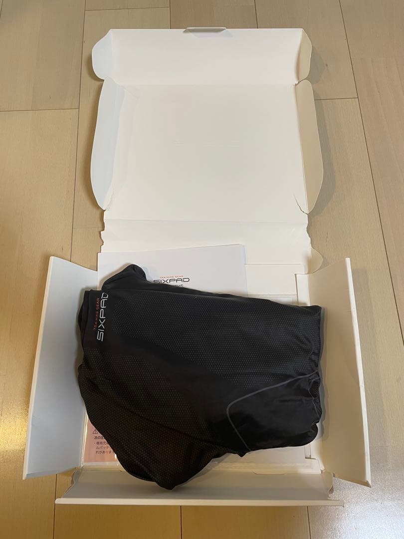 SIXPAD Powersuit 上下セット　女性Mサイズ