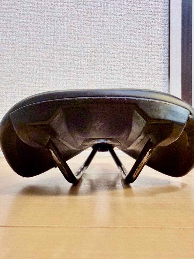 スペシャライズド Power Expert サドル 143mm 中空チタンレール