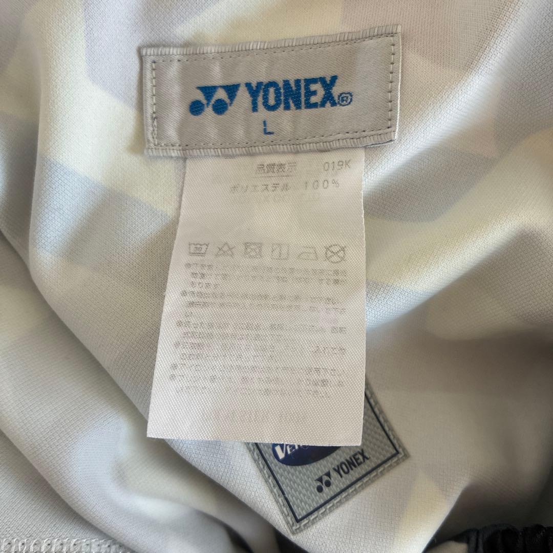 ※紐無し！　YONEX ヨネックス ハーフパンツ L