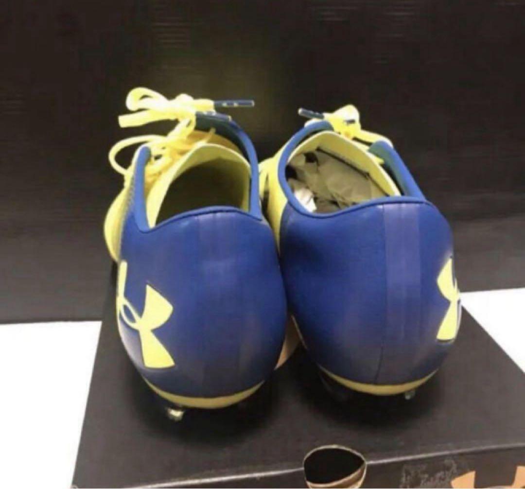 送料無料 新品 UNDERARMOUR スパイク UAスポットライト BL HG