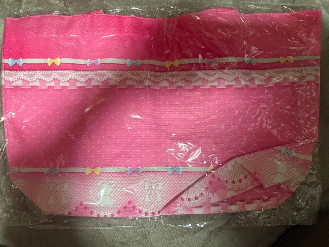 アイカツ　トートバッグ エンジェリーシュガー　星宮いちご　カード付き　未開封