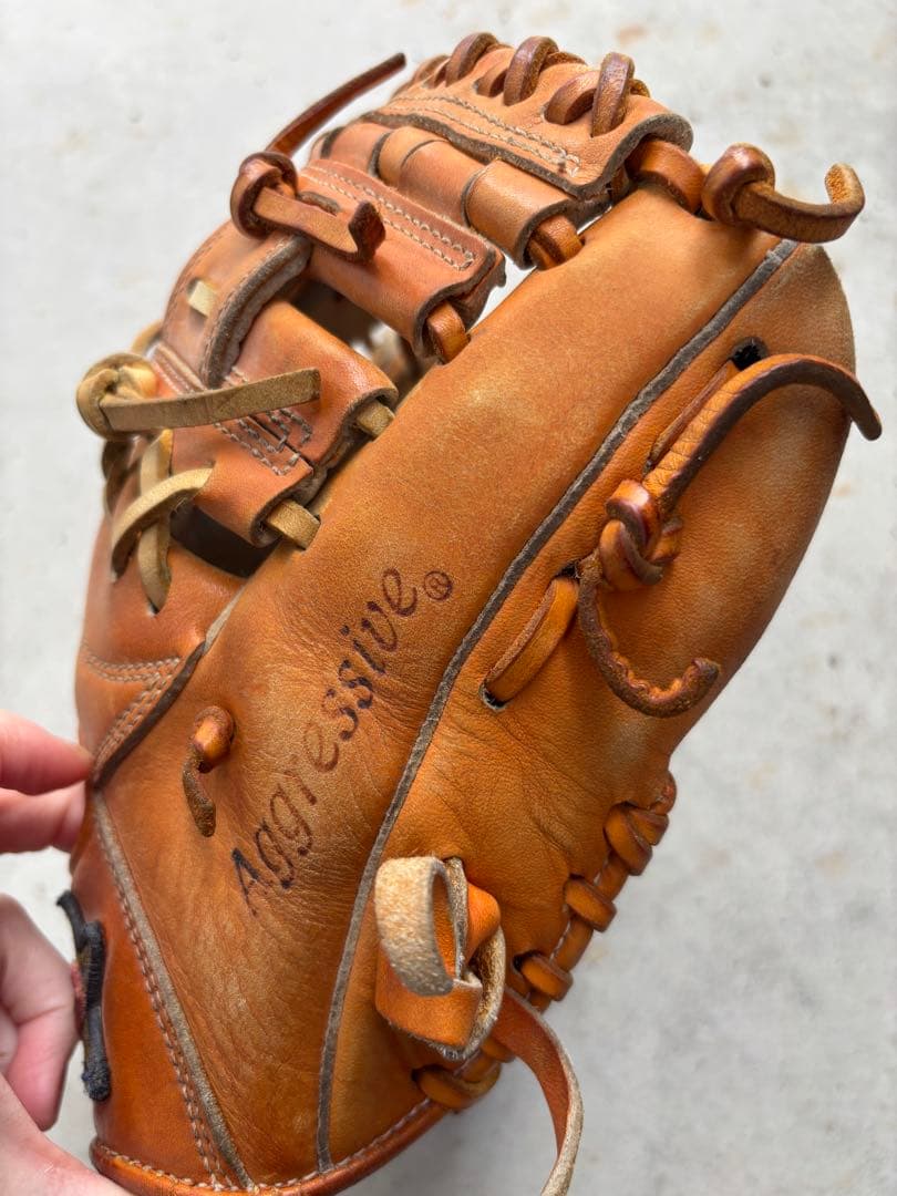 Slugger ブラウンレザーグローブ