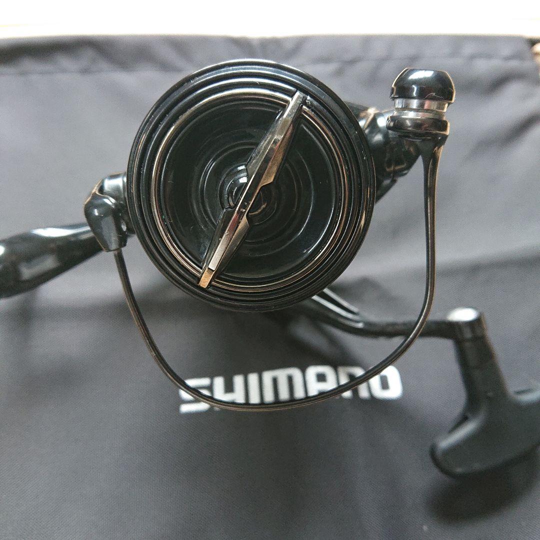 SHIMANO 19Vanquish C3000MHG スピニングリール