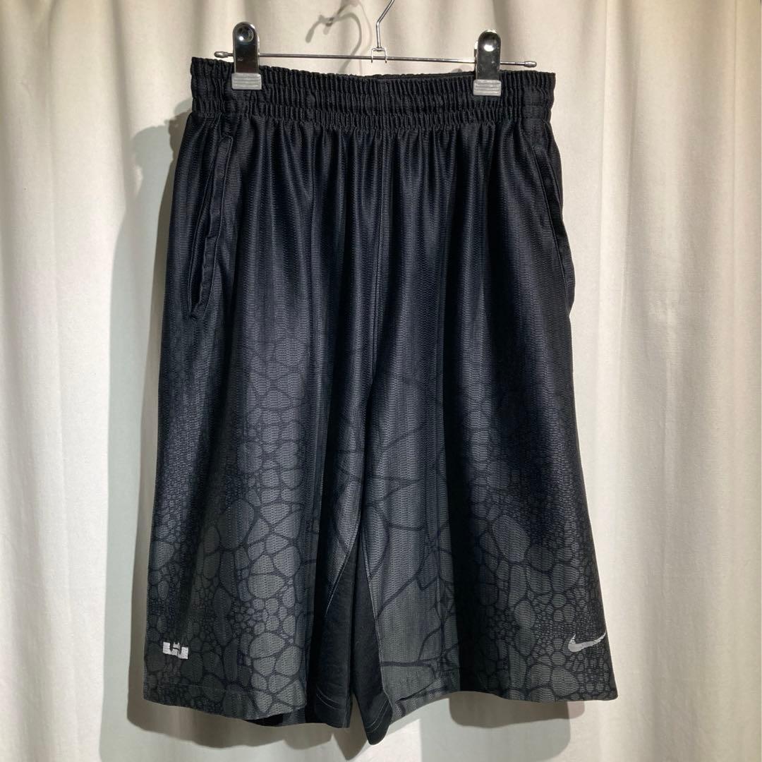 【nike】Lebron レブロンジェームズ　ハーフパンツ