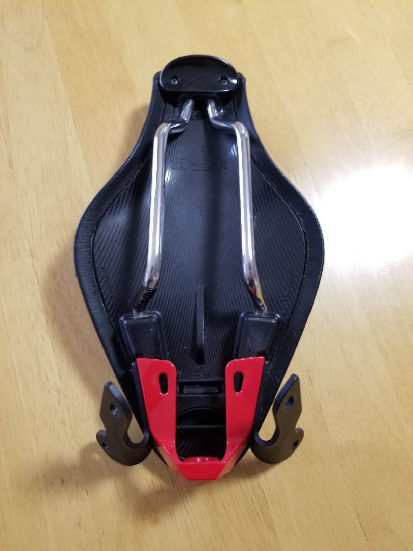 fizik フィジーク TTバイク トライアスロン サドル