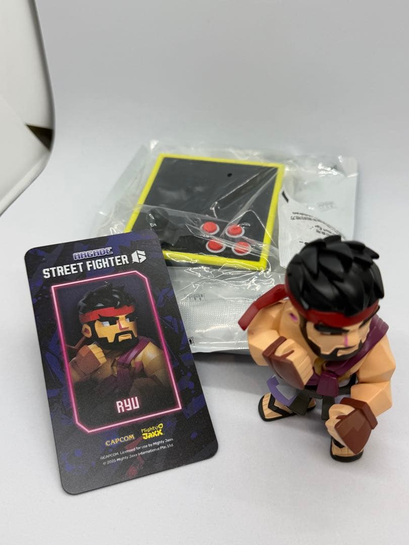 ストリートファイター　フィギュア　リュウ