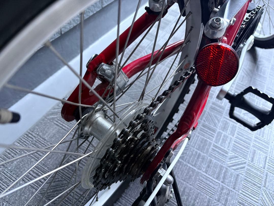 LOUIS GARNEAU 赤いキッズ自転車 前カゴ付き ※値下げしました。