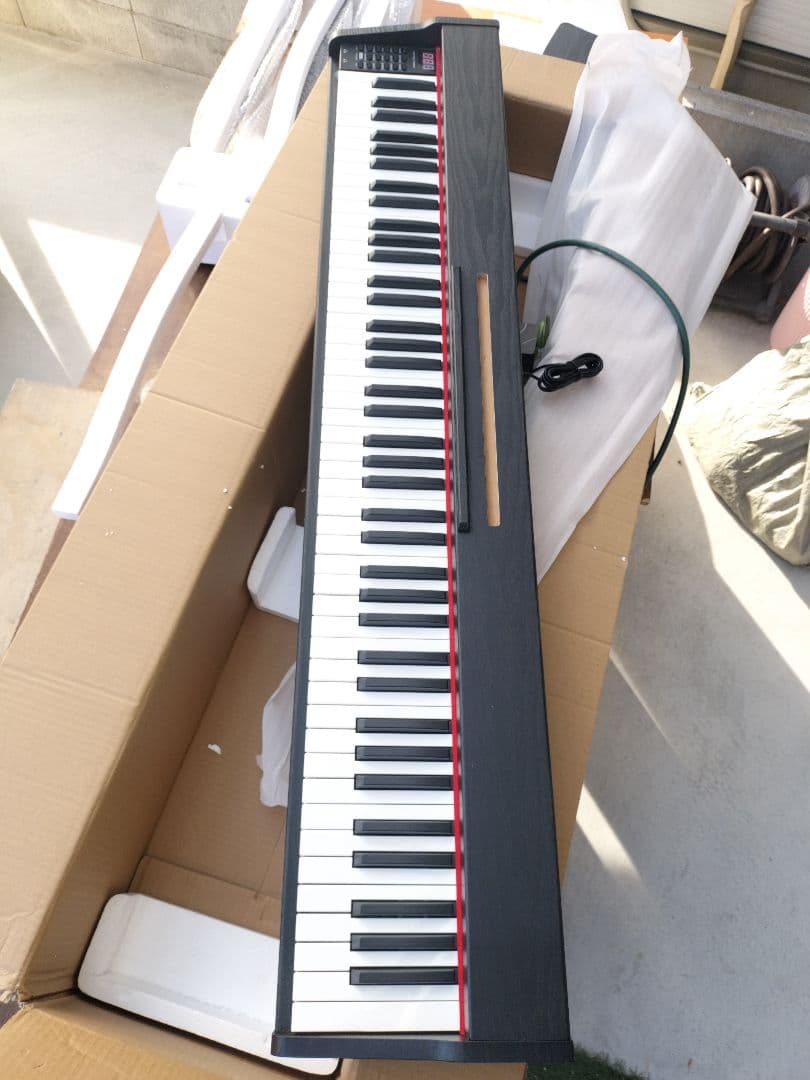 新品 電子ピアノ