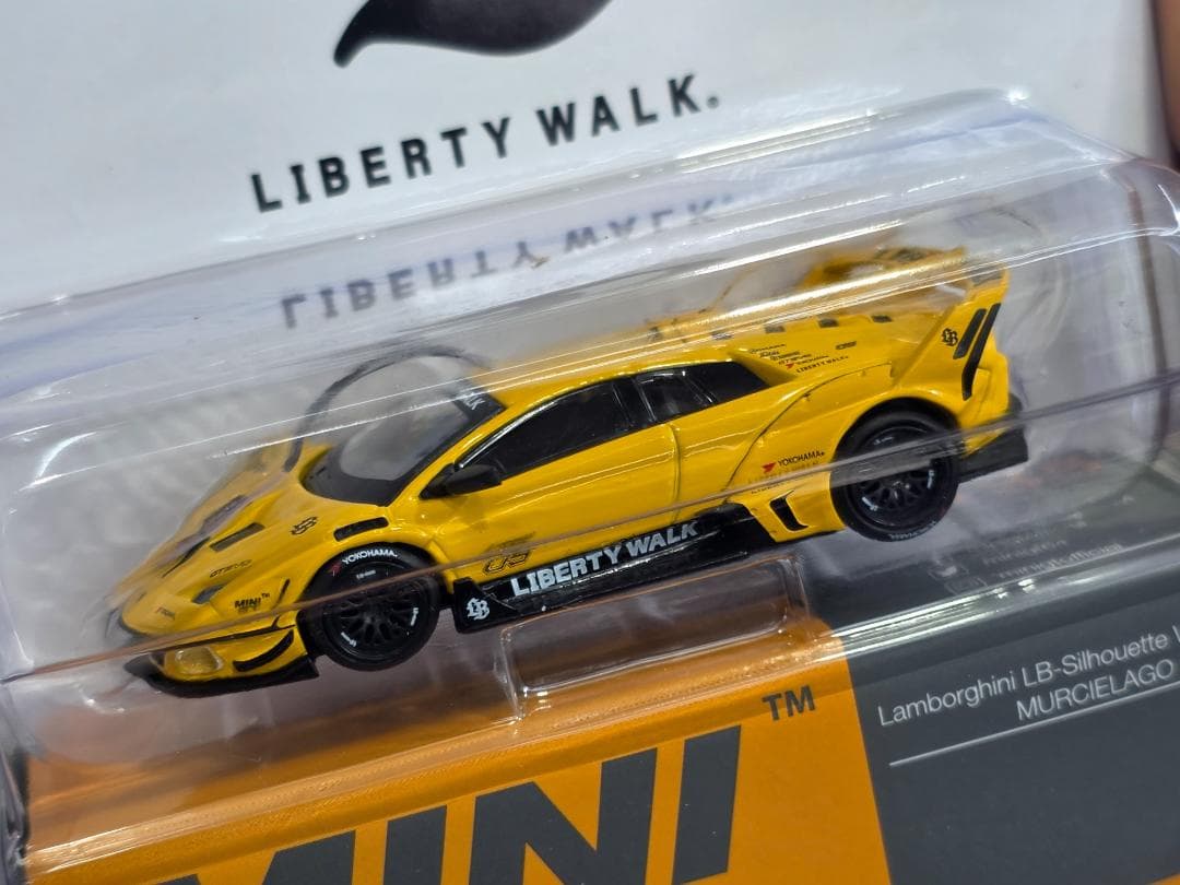 ミニカー MINI GT Lamborghini LB-Silhouette yellow