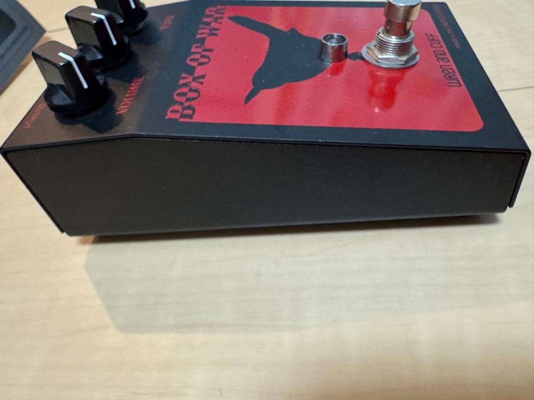 Wren and Cuff Box of War 日曜日までの大幅値下げ