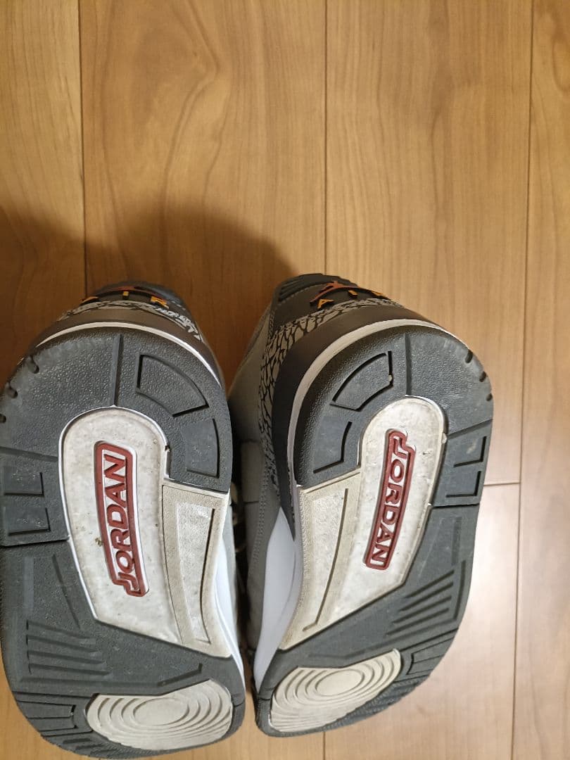 Air Jordan 3 グレー/オレンジ