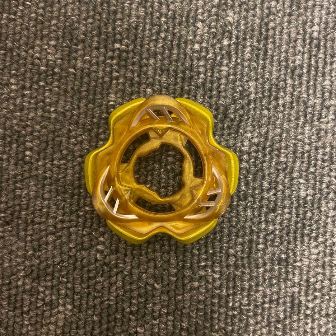 【超美品】ベイブレードX　ペルセウスダーク　ゴールド　ブレード