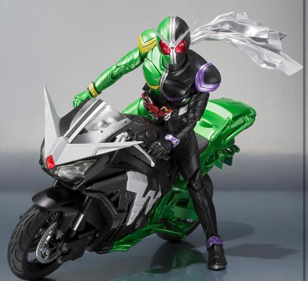 S.H.フィギュアーツ 仮面ライダーW ハードボイルダー