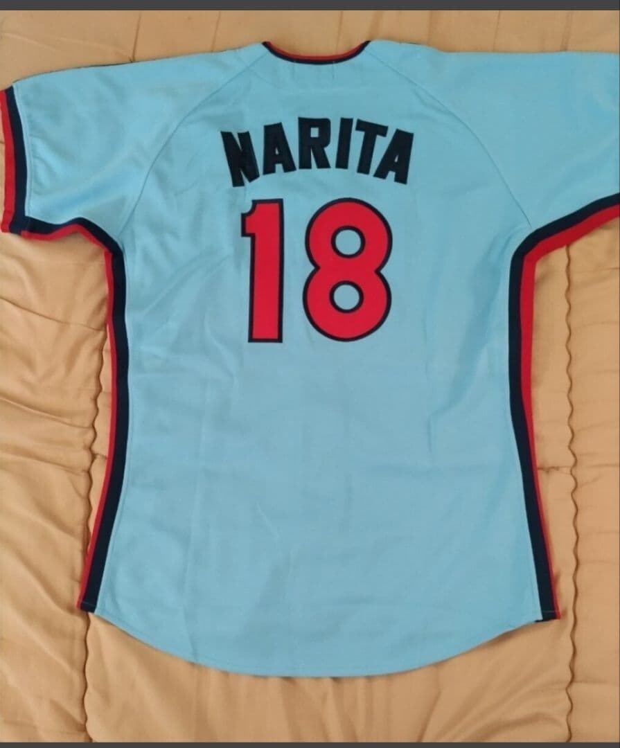 LOTTE オリオンズ復刻ユニフォーム NARITA 18