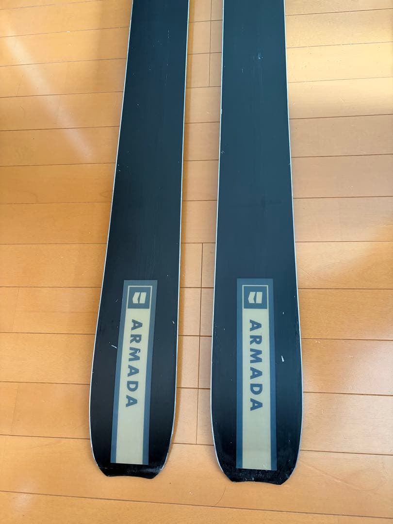 ARMADA locator 112（板のみ）