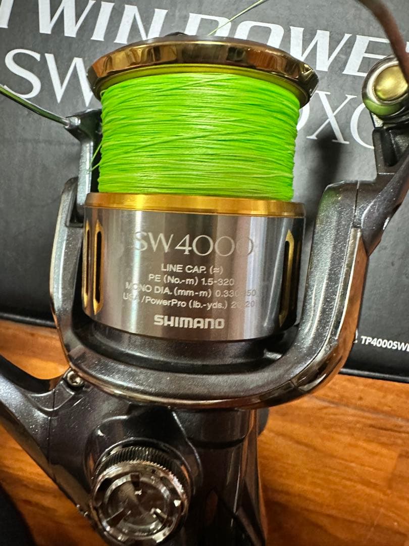 15ツインパワーSW 4000XG 美品 シマノ