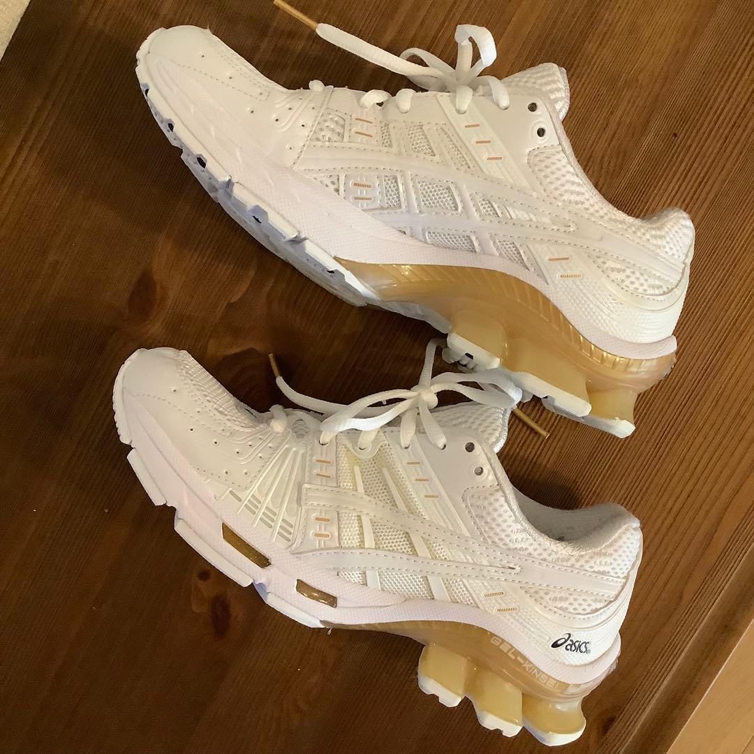 美中古　asics Gel Kinsei OG 1022A111 23.5cm