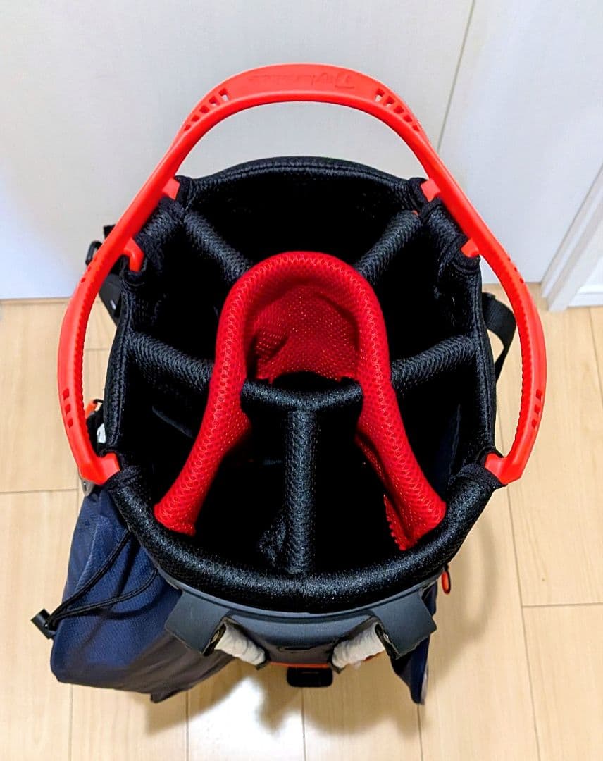 TaylorMade キャディーバッグ プロスタンドバッグ