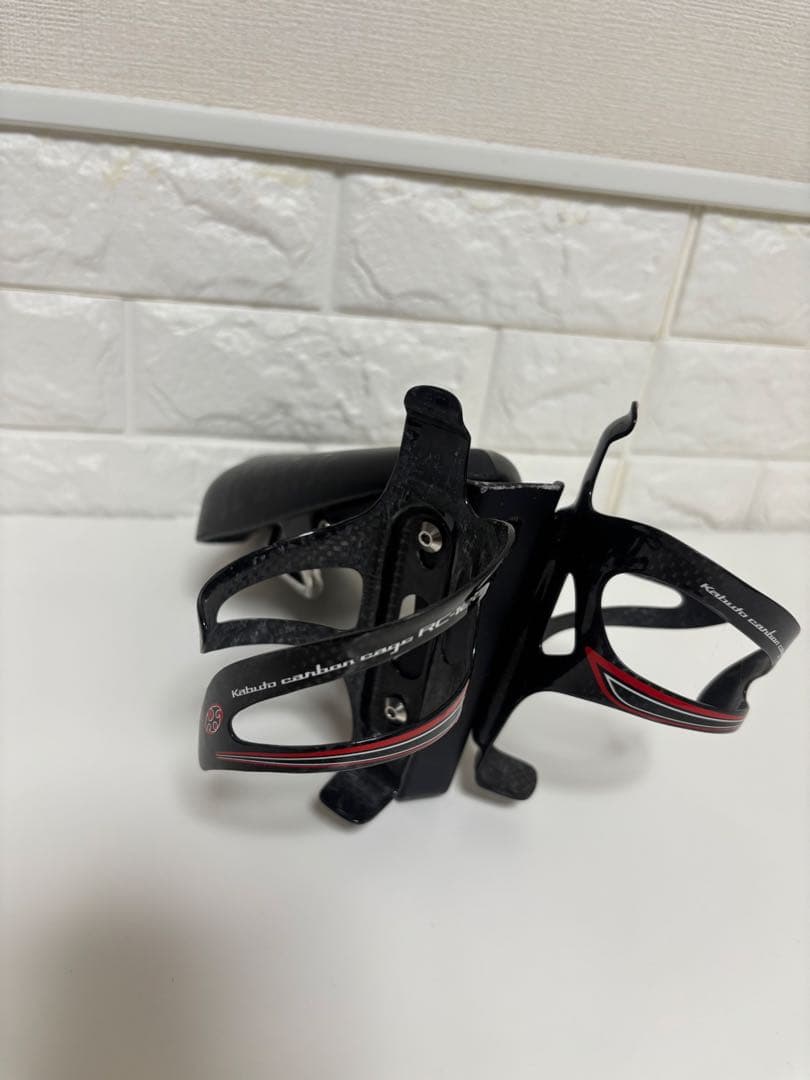 fizik サドル ブラック　ボトルケージ付き
