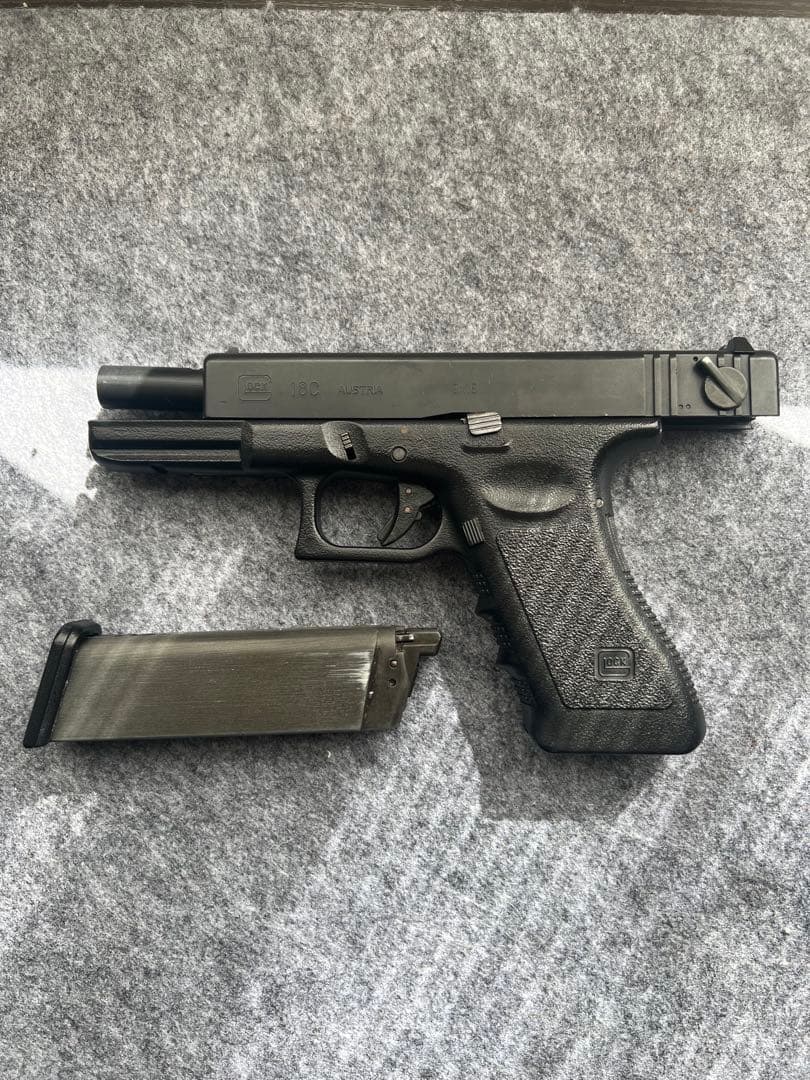 KSC GLOCK G18c ガスガン 専用ケース付き